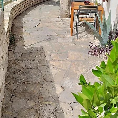 By The Sea Apartment